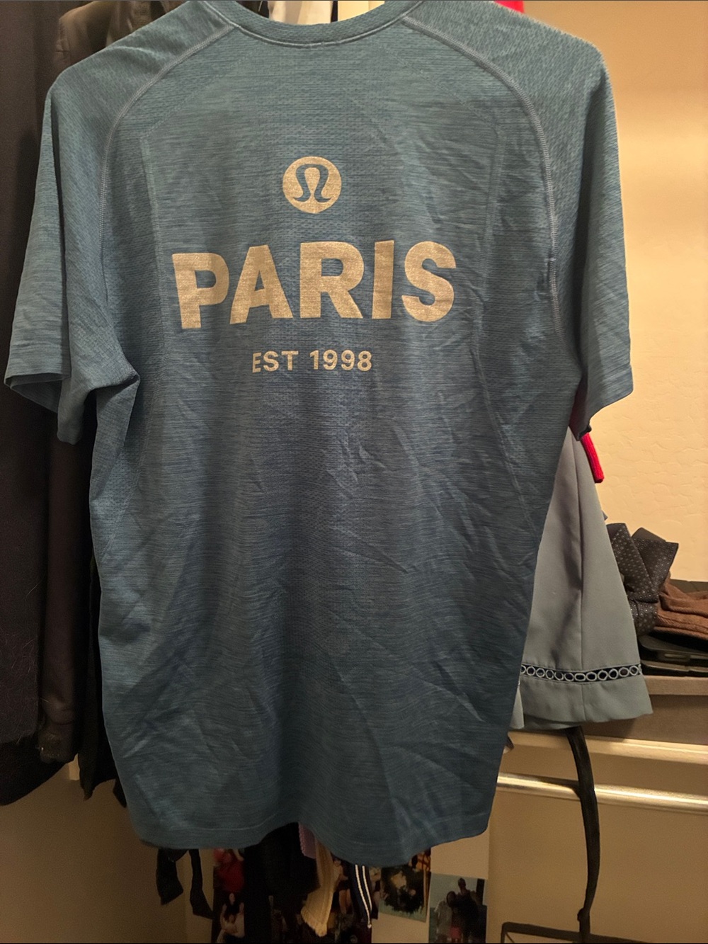 lululemon athletica Men's Paris Graphic Tee — Teal Blue